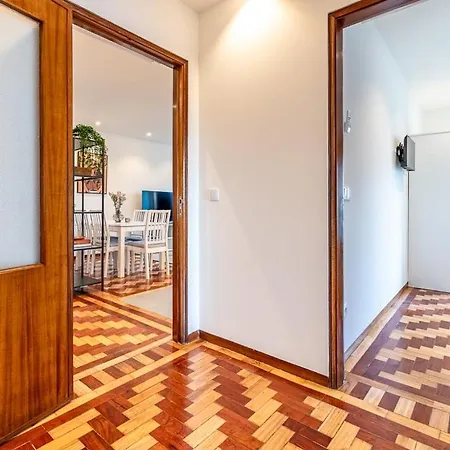 Apartment Essence - A Heart And Soul Experience *