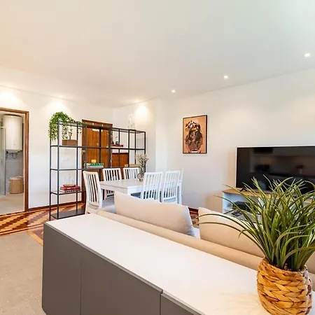 Essence - A Heart And Soul Experience Apartment